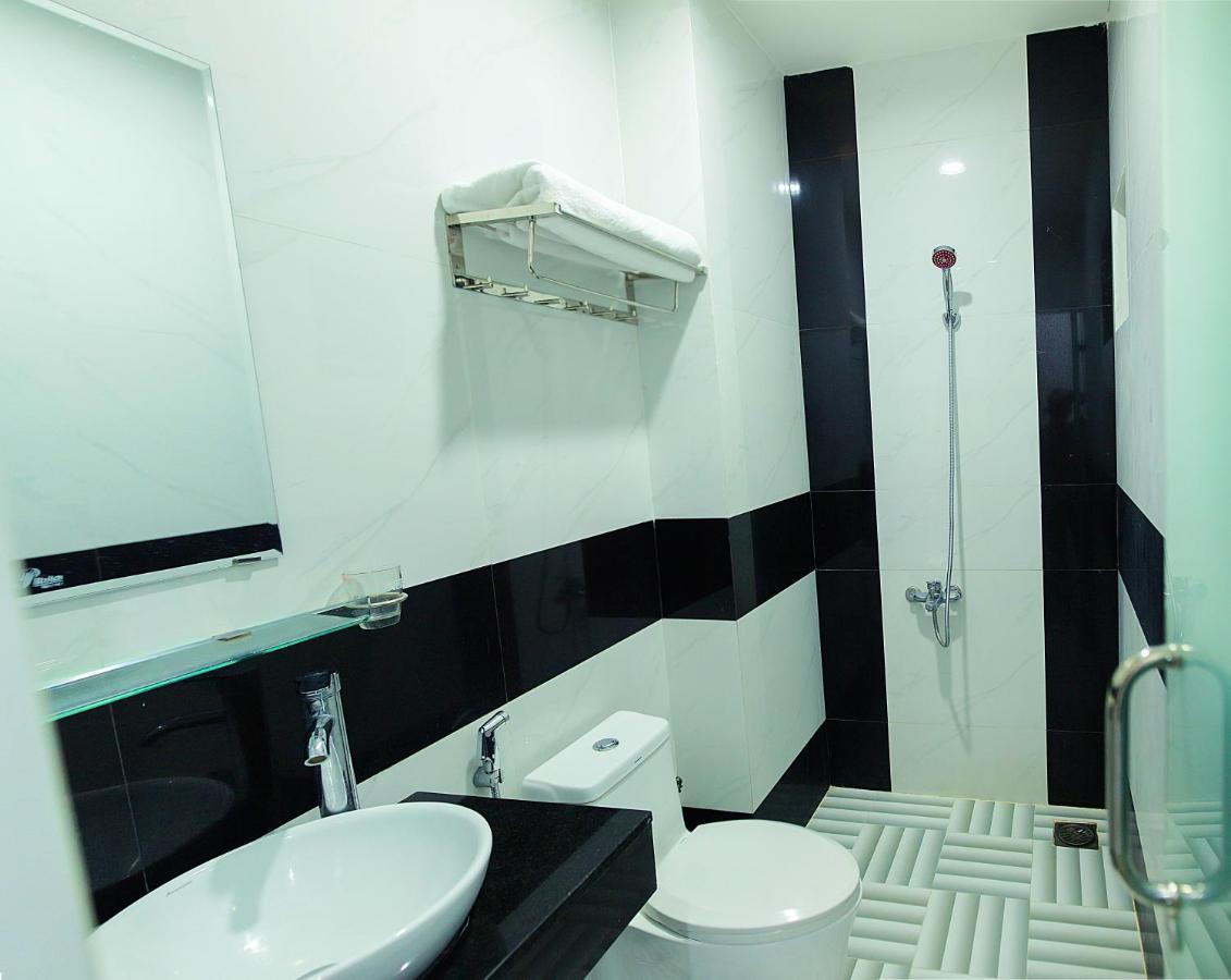 Hoa Cat Hotel Quy Nhon Exterior photo